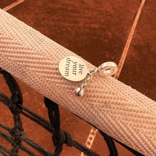 "Live your dream" talisman