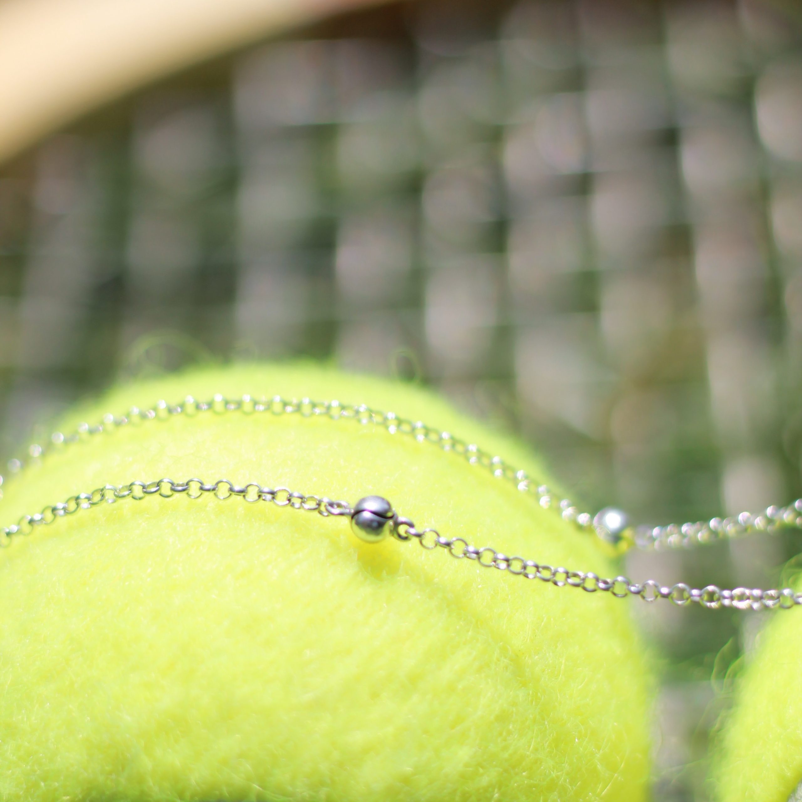 Сребърно колие с тенис топки "Tennis balls"
