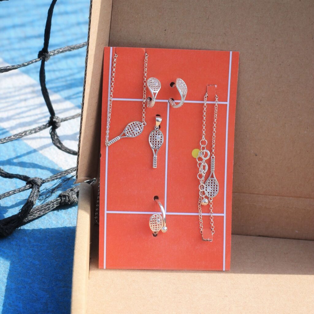 подарък за всеки tennis lover.